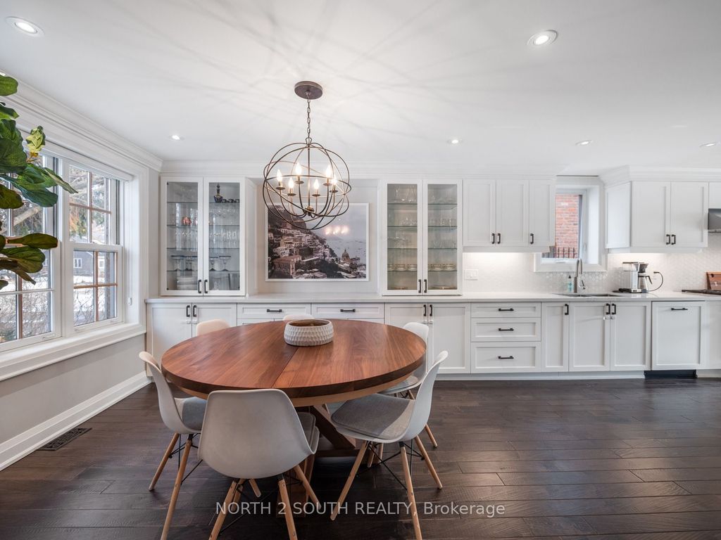 Photo of 298 Douglas Avenue, Oakville, ON L4J 3S4 (MLS # W12816680)