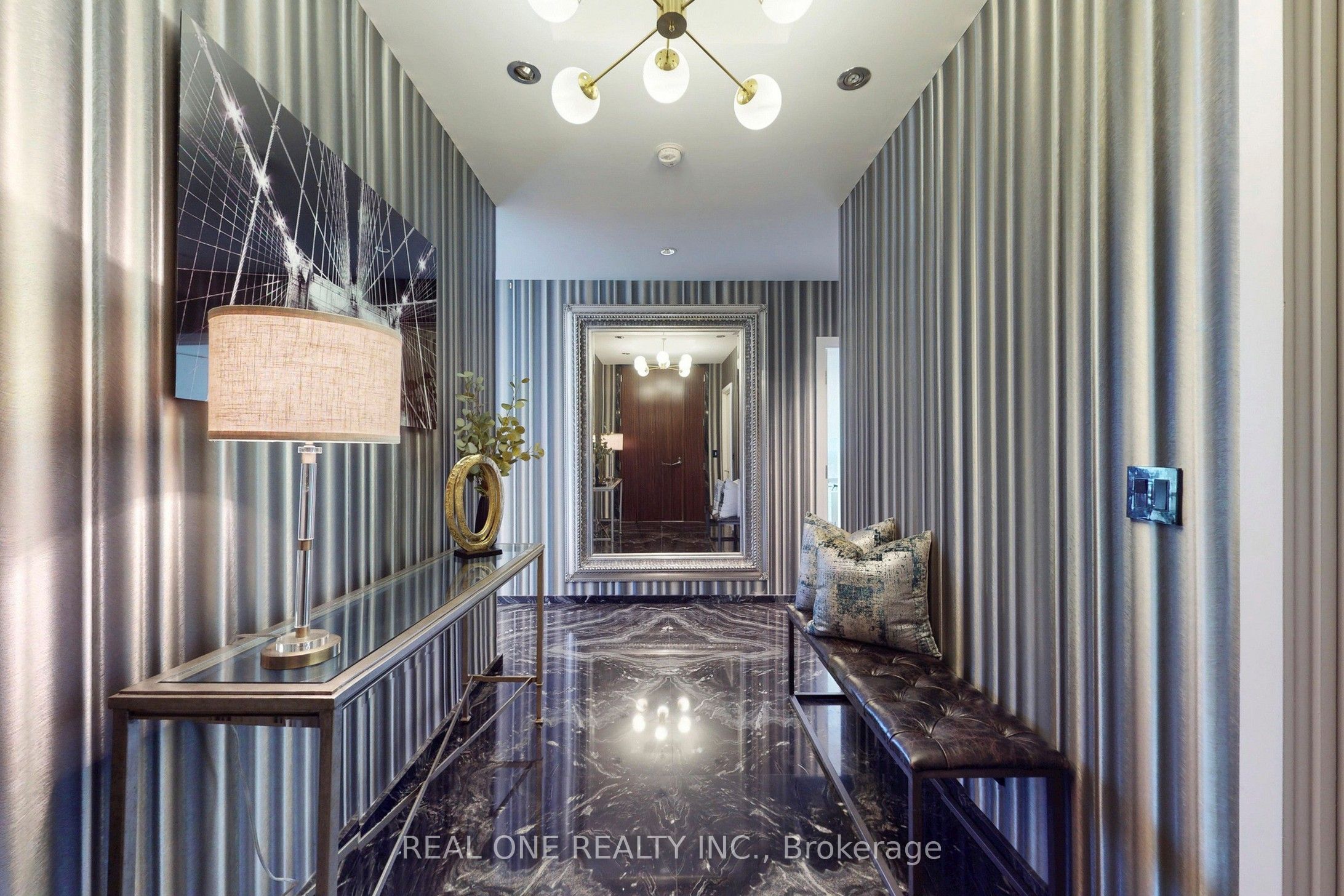 180 UNIVERSITY Avenue 6205