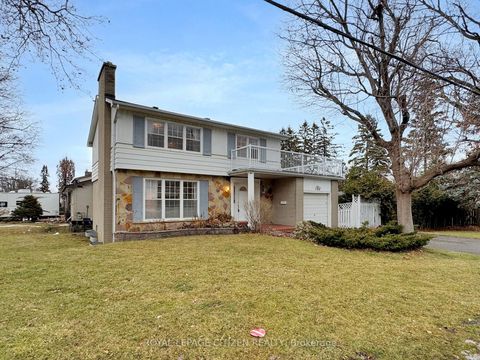 148 Grandview Avenue Markham ON L3T 1H8