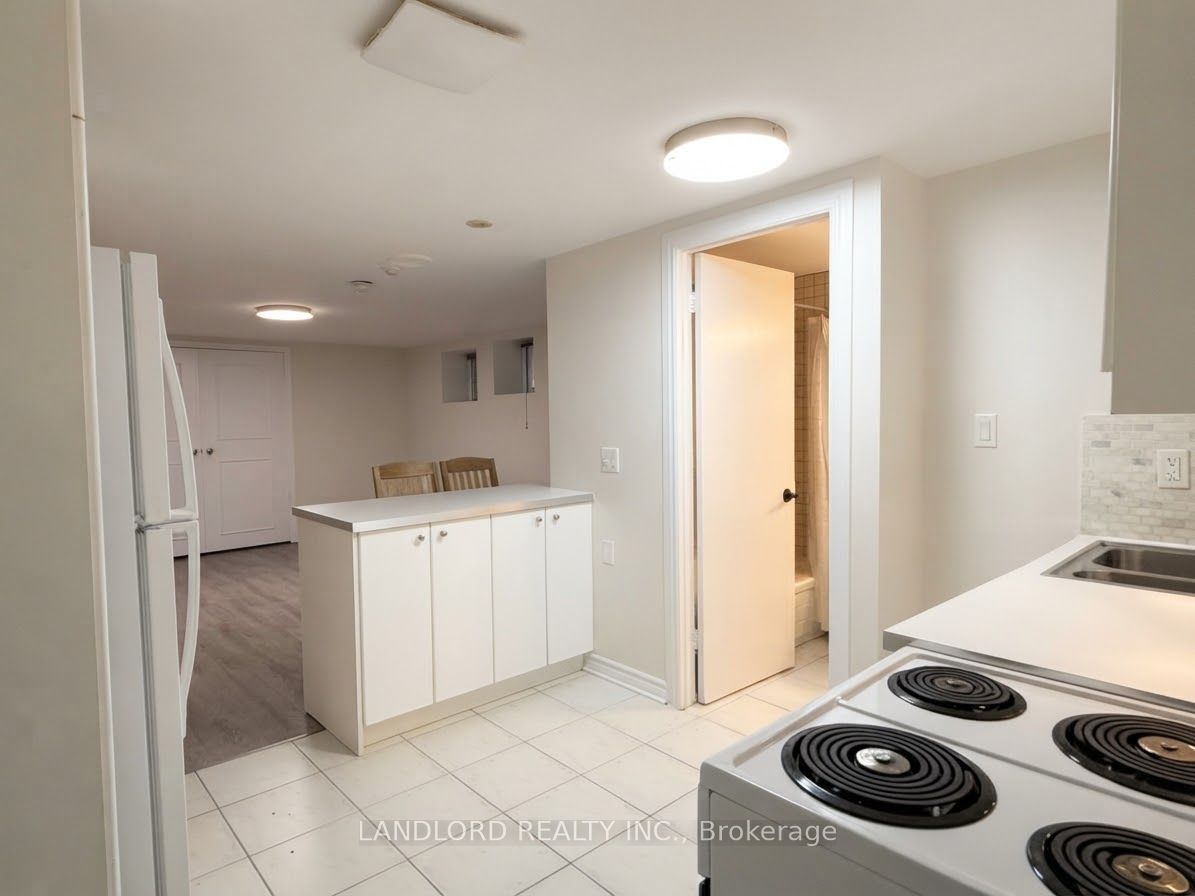 589 Annette Street BSMT