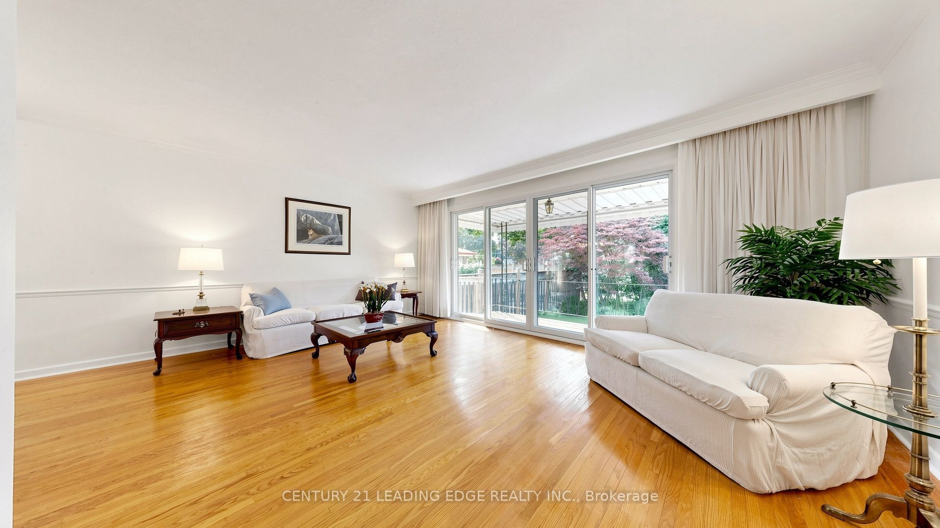 11 Colwick Dr Drive