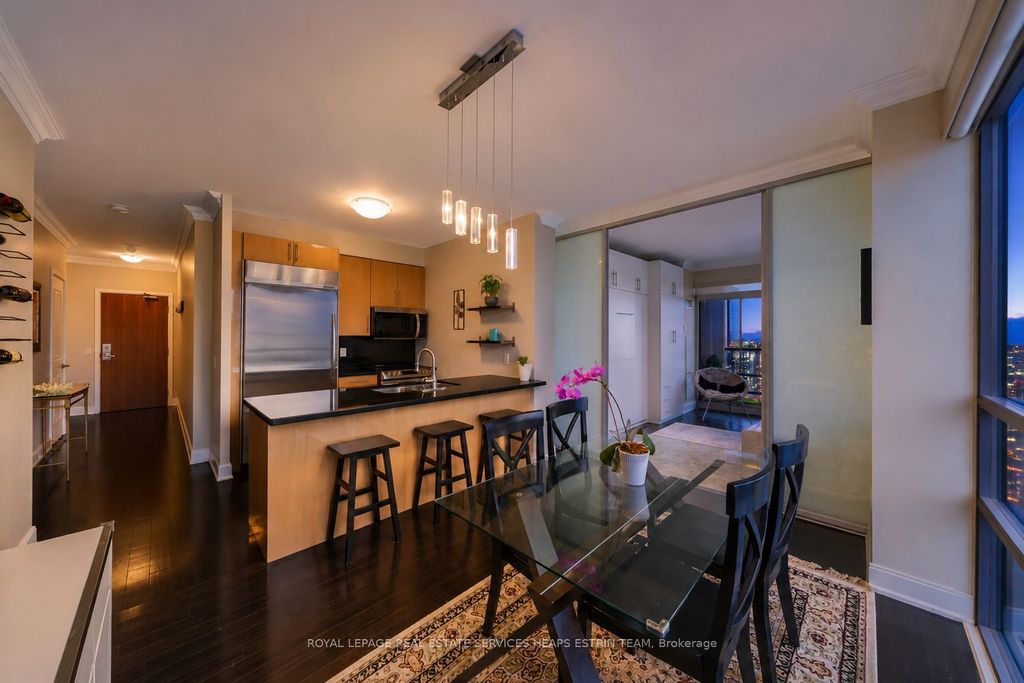 Photo of 88 Broadway Avenue #2005, Toronto, ON M4P 0A5 (MLS # C13175592)