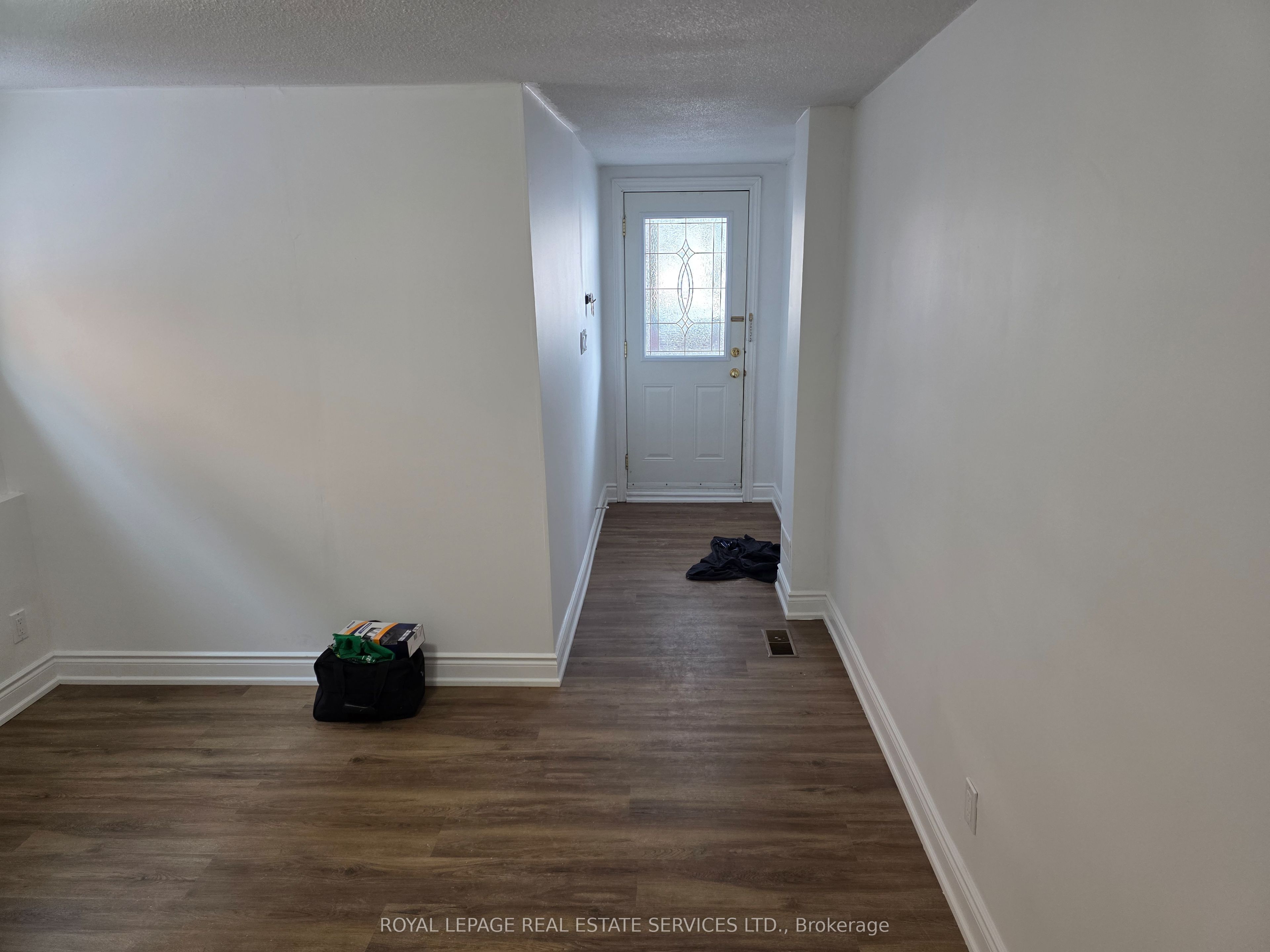 3257 Lednier Terrace Main/lower