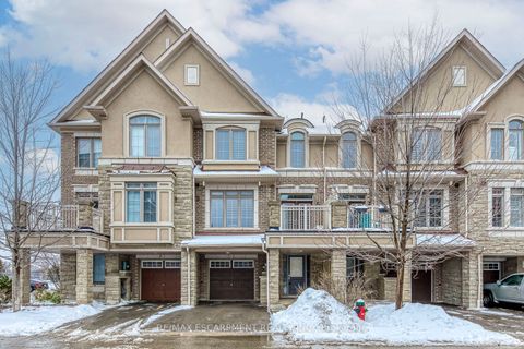 2435 Greenwich Drive 74 Oakville ON L6M 0S4
