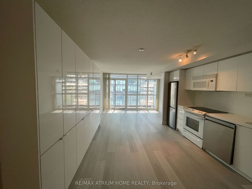 Photo of 10 Capreol Court #750, Toronto, ON M5V 4B3 (MLS # C12327749)