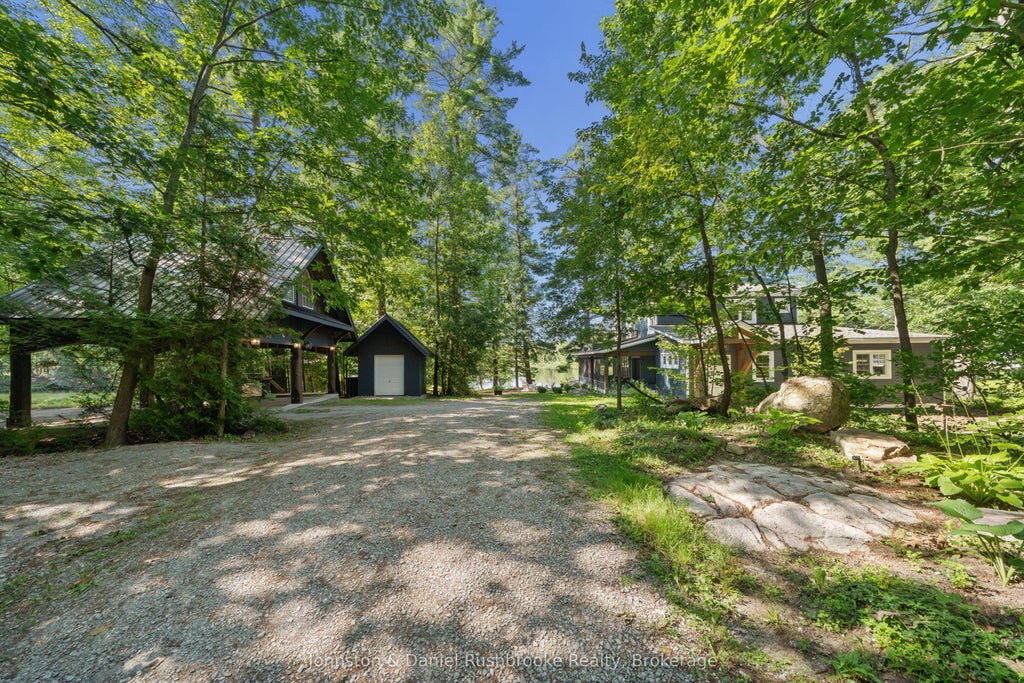 Photo of 3344 Green River Drive, Severn, ON L0K 2B0 (MLS # S13691122)