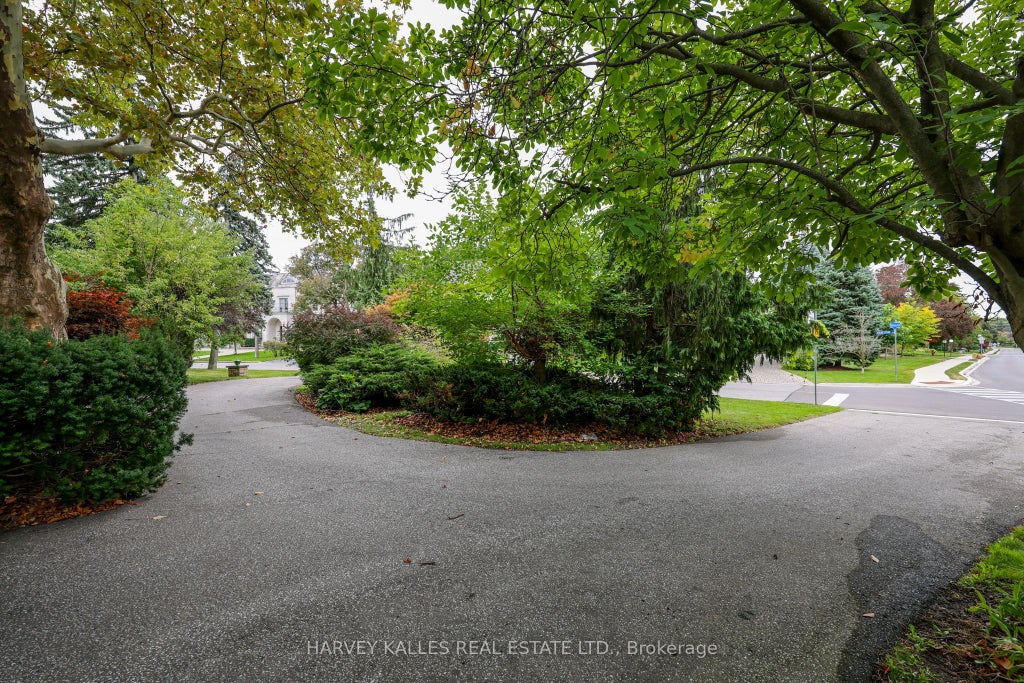 Photo of 2 Colvestone Road, Toronto, ON M2L 1X3 (MLS # C13847790)