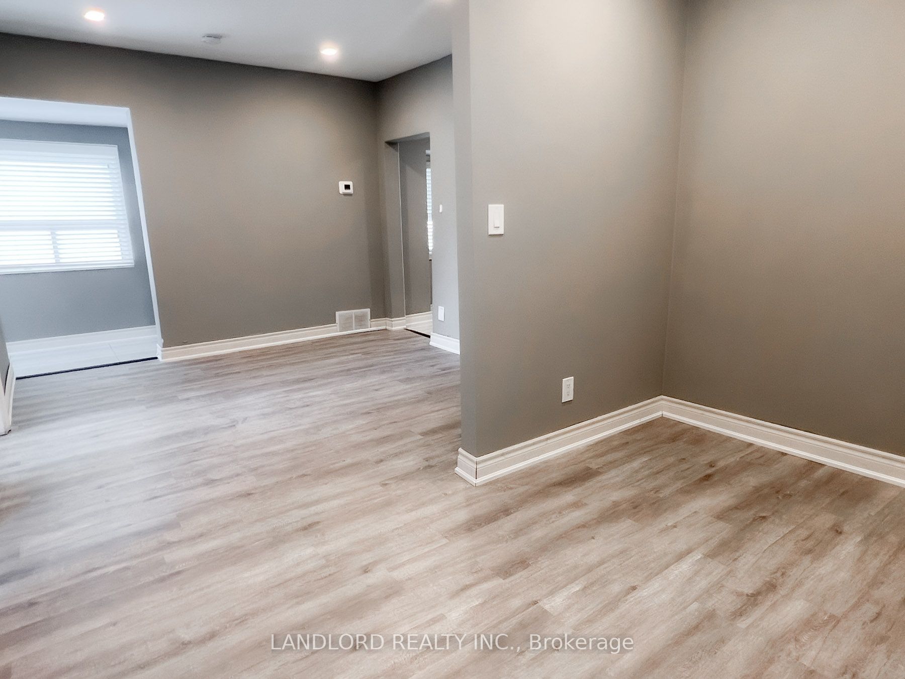 9 Albright Avenue Main