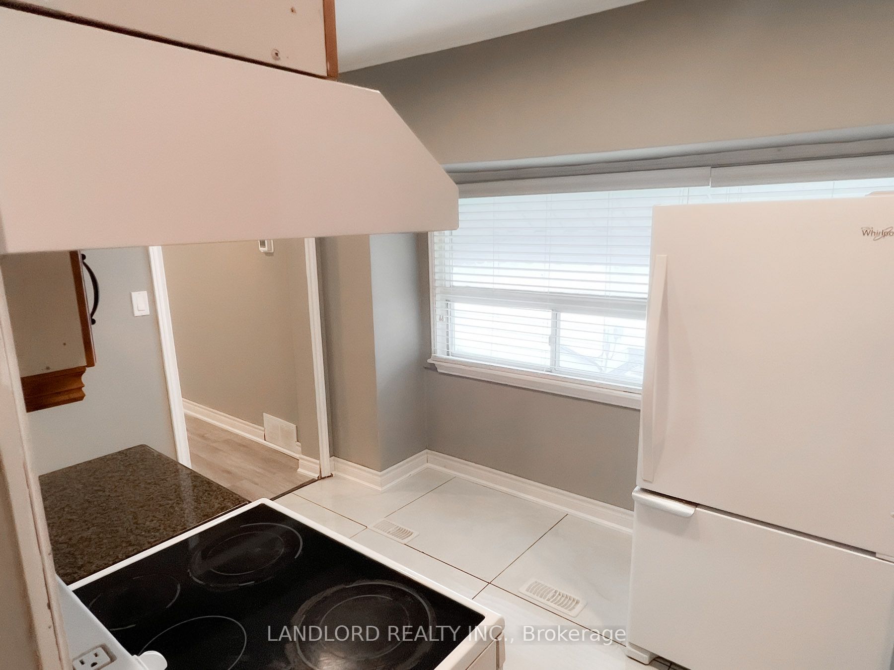 9 Albright Avenue Main