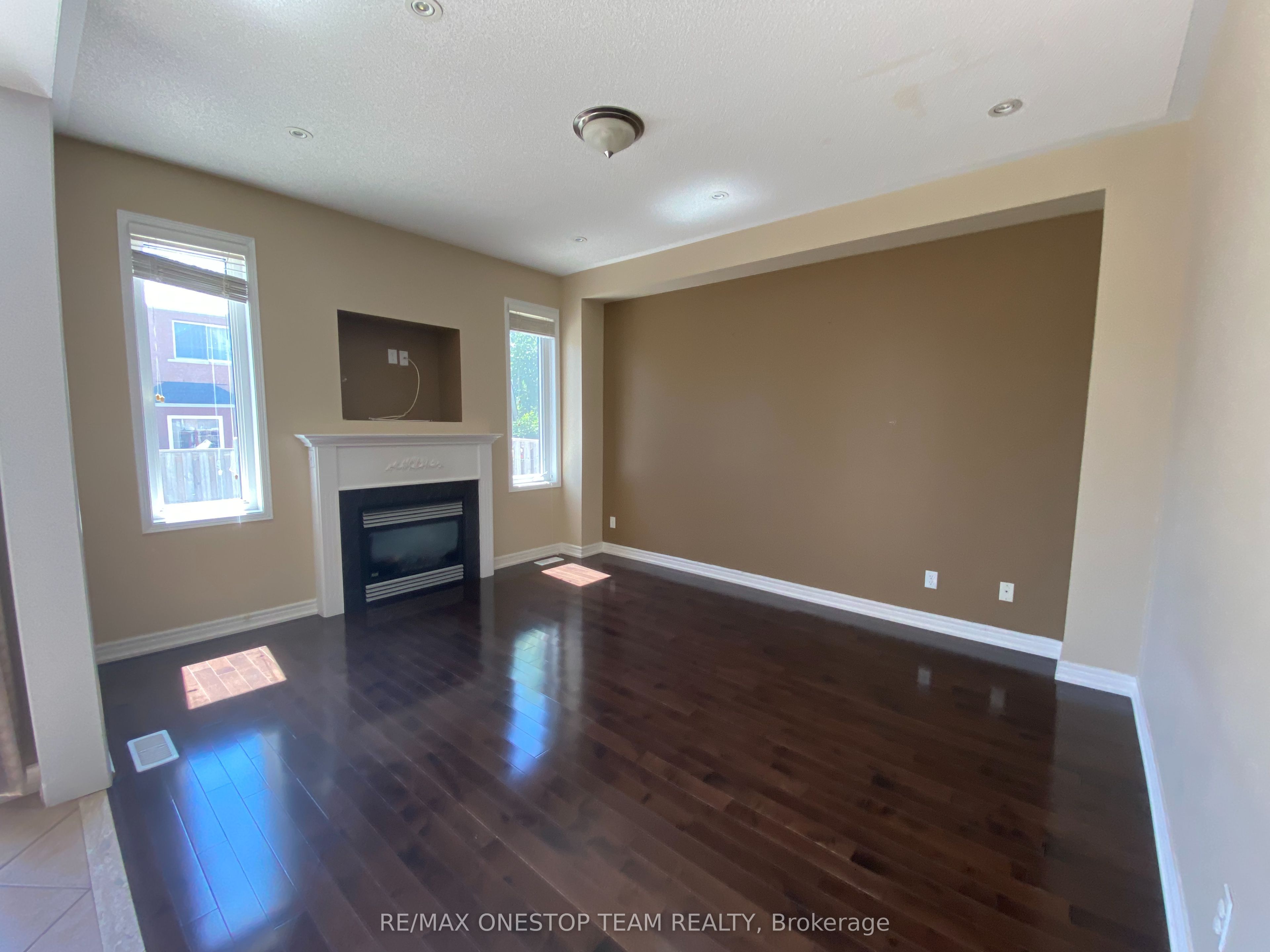 2329 Blue Oak Circle