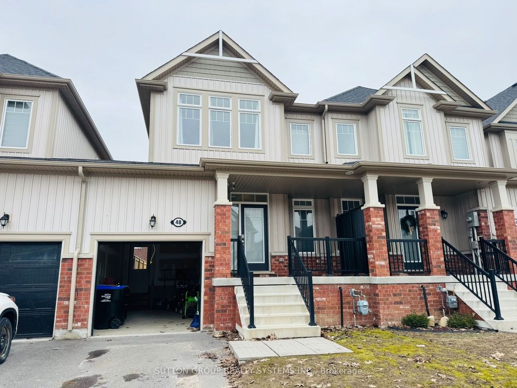 Photo of 48 Portland Street, Collingwood, ON L9Y 0W9 (MLS # S12956600)