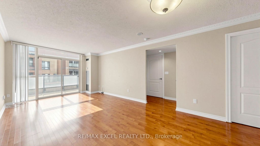 Photo of 30 Hayden Street #506, Toronto, ON M4Y 3B8 (MLS # C13764406)