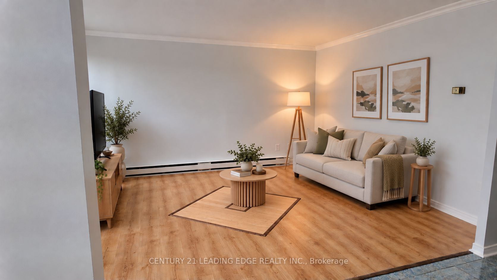 1055 Dundas Street E 199
