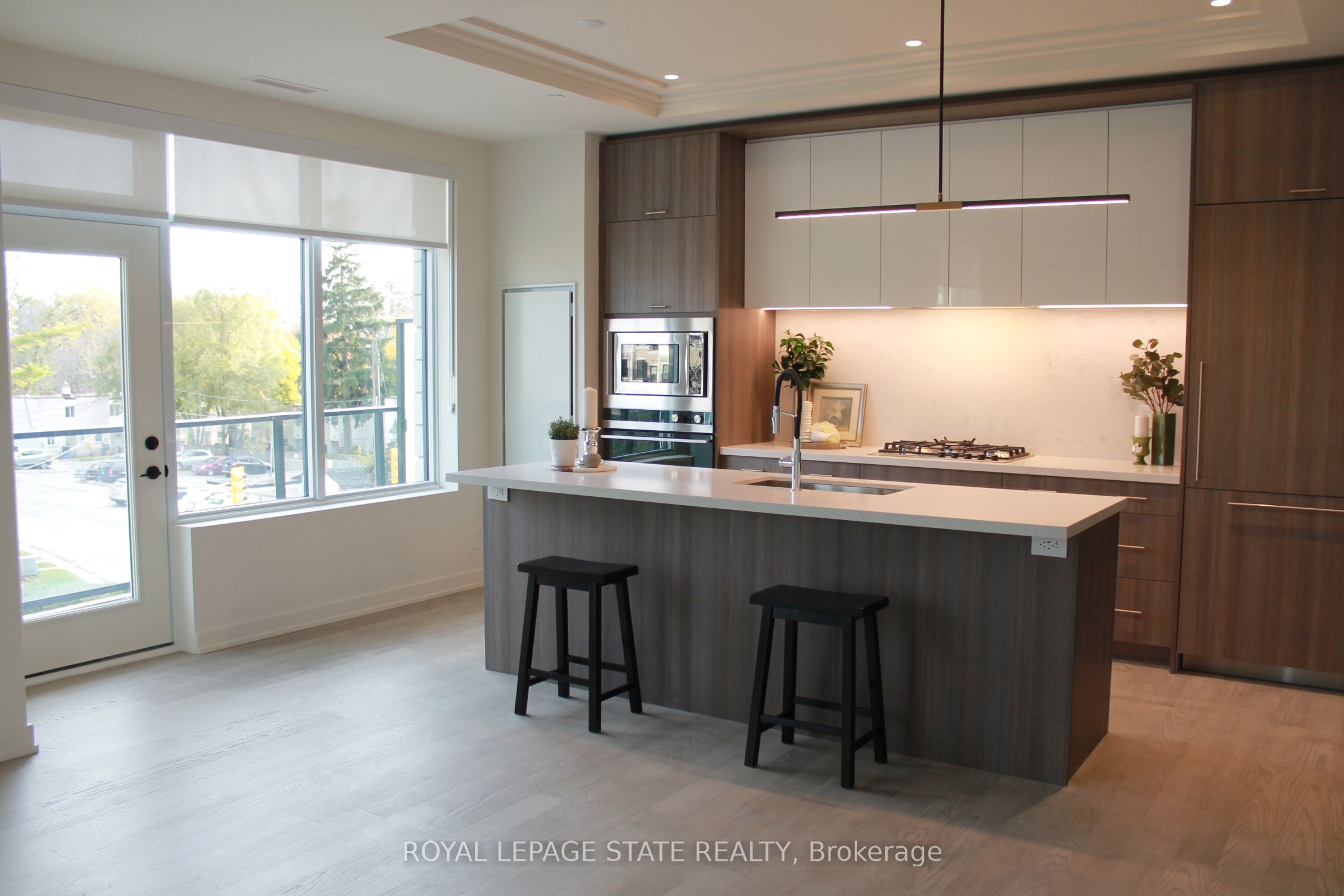 123 Maurice Drive 315