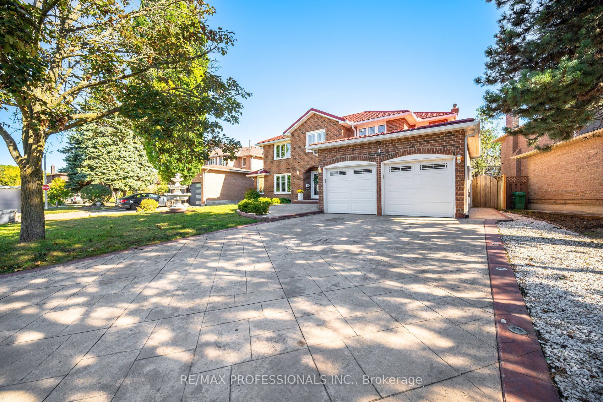 4 McFadden Drive