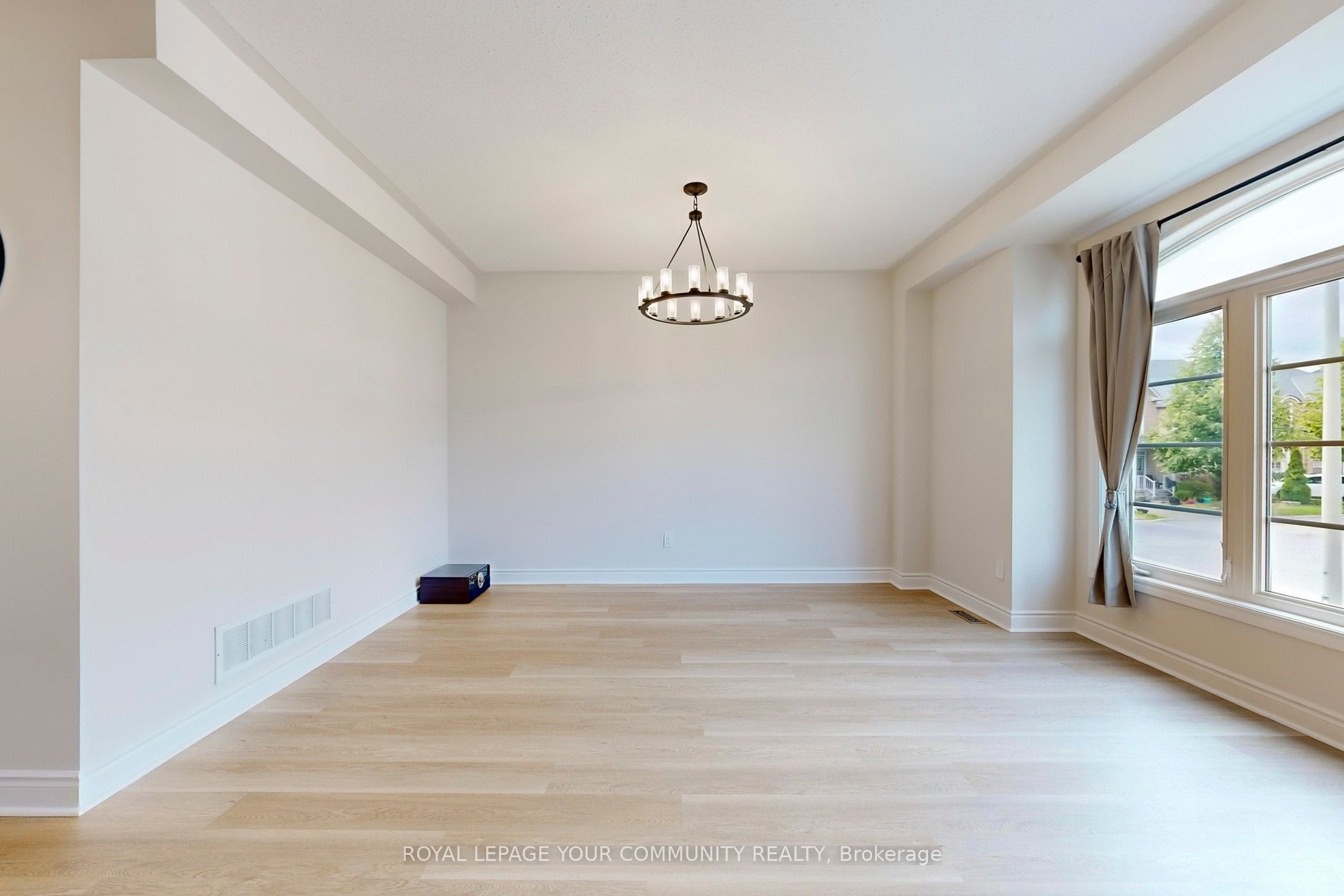 3 Rustwood Road