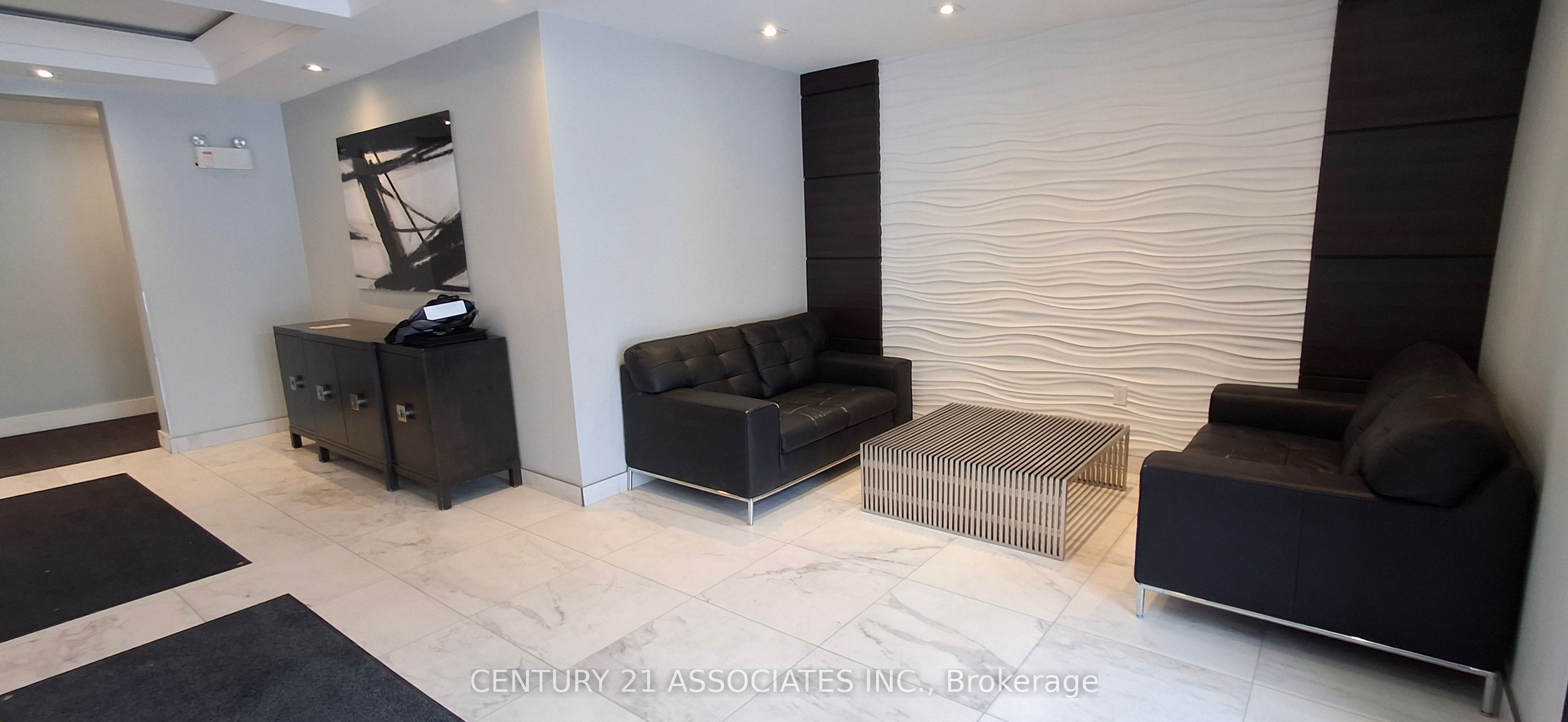 650 Sauve Street 508