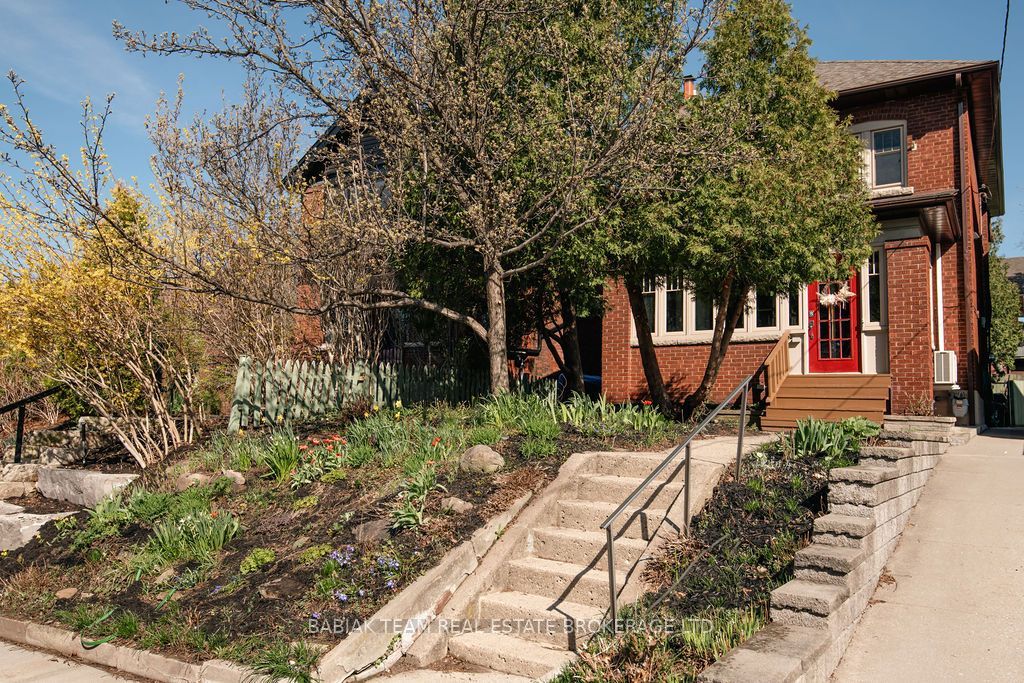 Photo of 30 Woodside Avenue, Toronto, ON M6P 1L7 (MLS # W13055170)