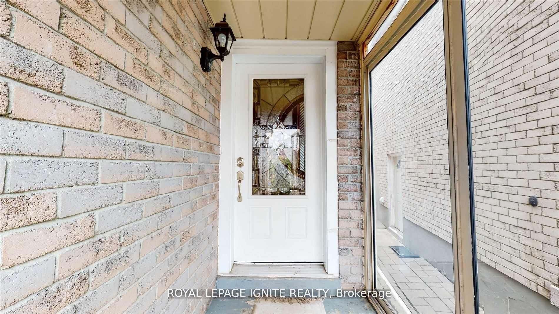 11 James Edward Drive Main