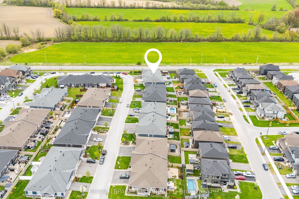 Photo of 773 Coast Circle, Manotick - Kars - Rideau Twp and Area, ON K4M 0N5 (MLS # X13149860)