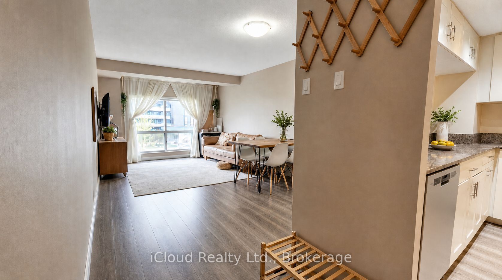 101 Subway Crescent 302