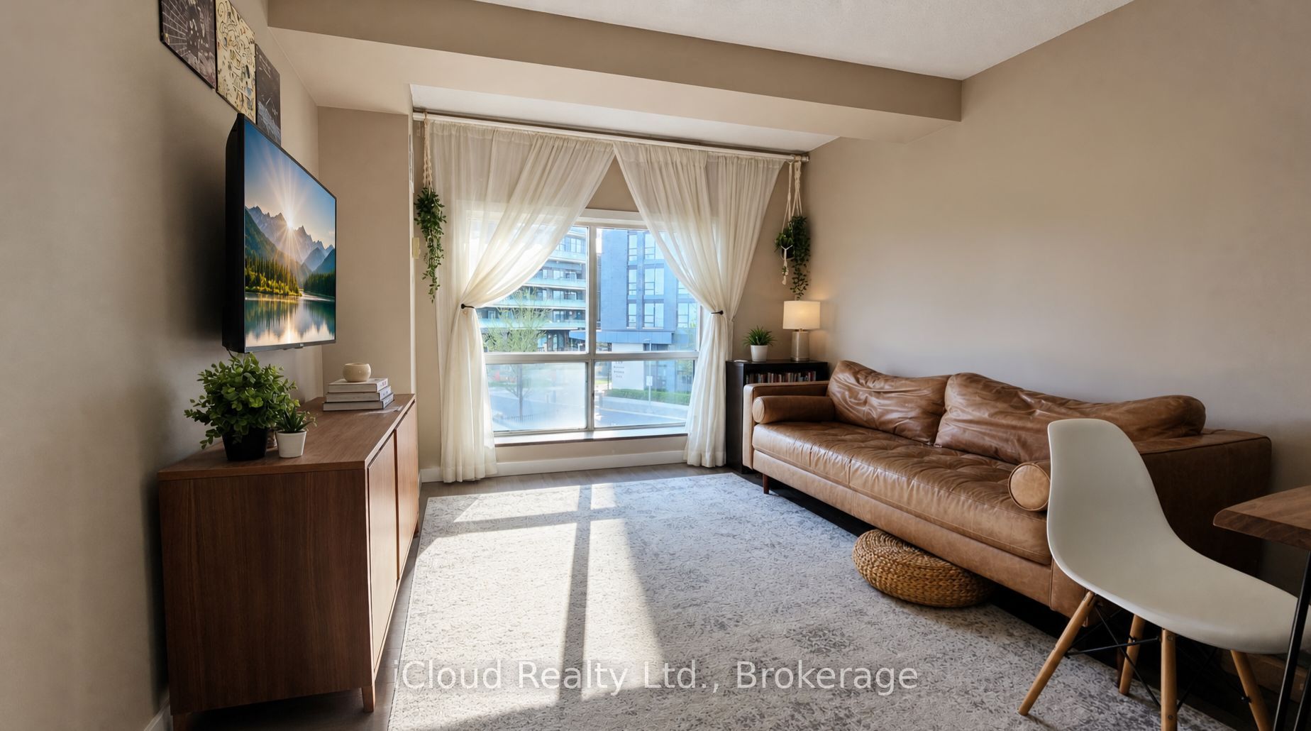 101 Subway Crescent 302