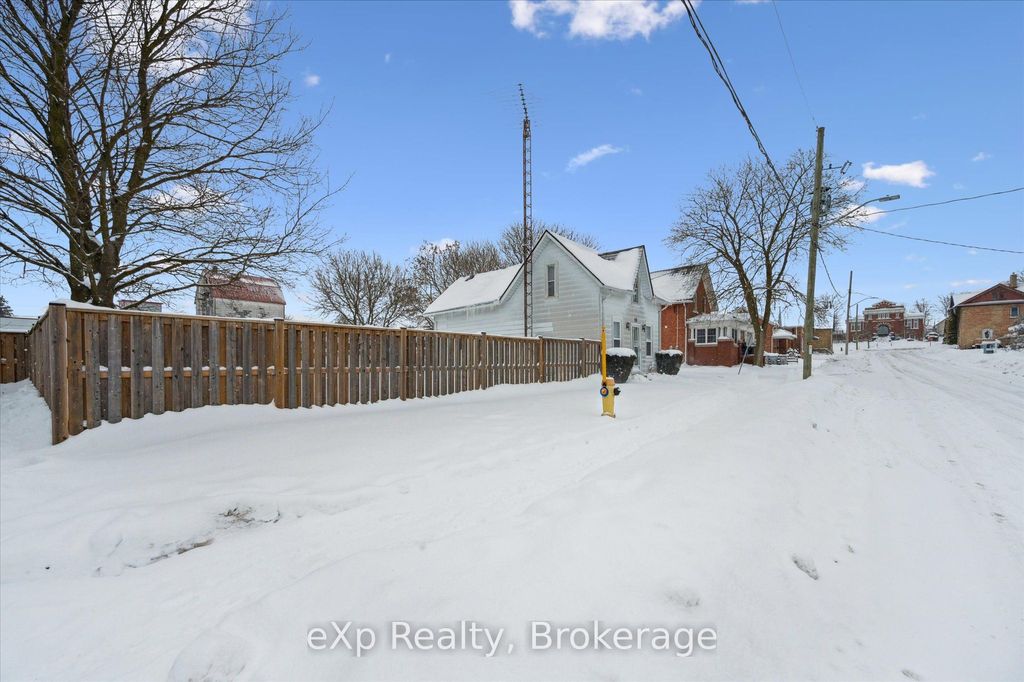 Photo of 8 West St West Street, Perth East, ON N0K 1M0 (MLS # X12927276)