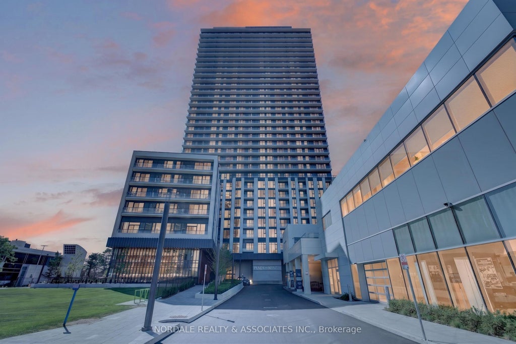 Photo of 5858 Yonge Street #TH08, Toronto, ON M2M 0C6 (MLS # C14084954)