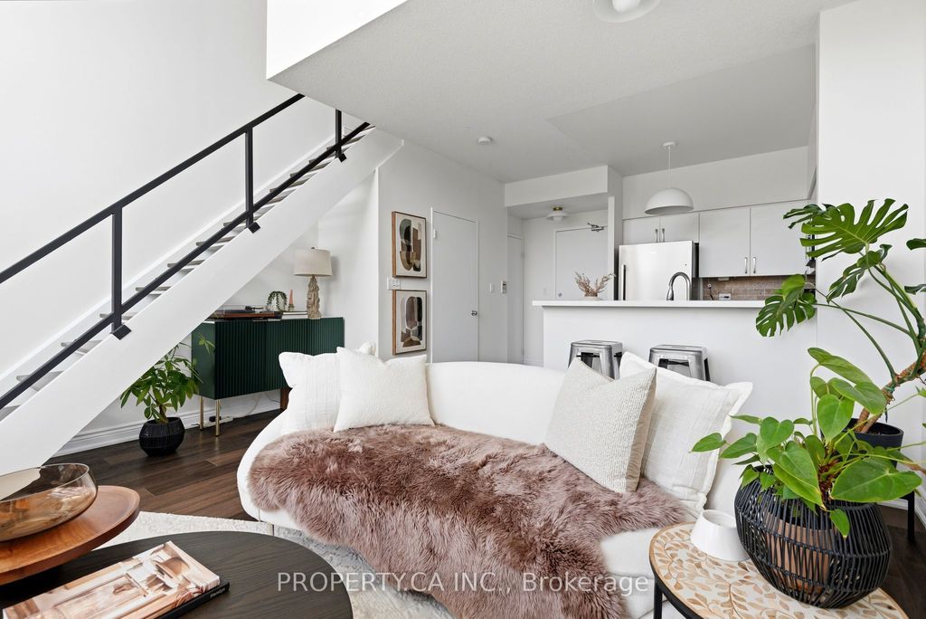 Photo of 200 Manitoba Street #122, Toronto, ON M8Y 3Y9 (MLS # W13079464)