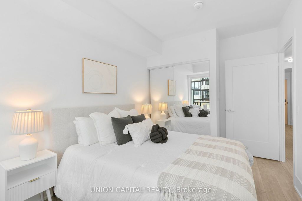 Photo of 480 Front Street W #1510, Toronto, ON M5V 0V5 (MLS # C12376950)