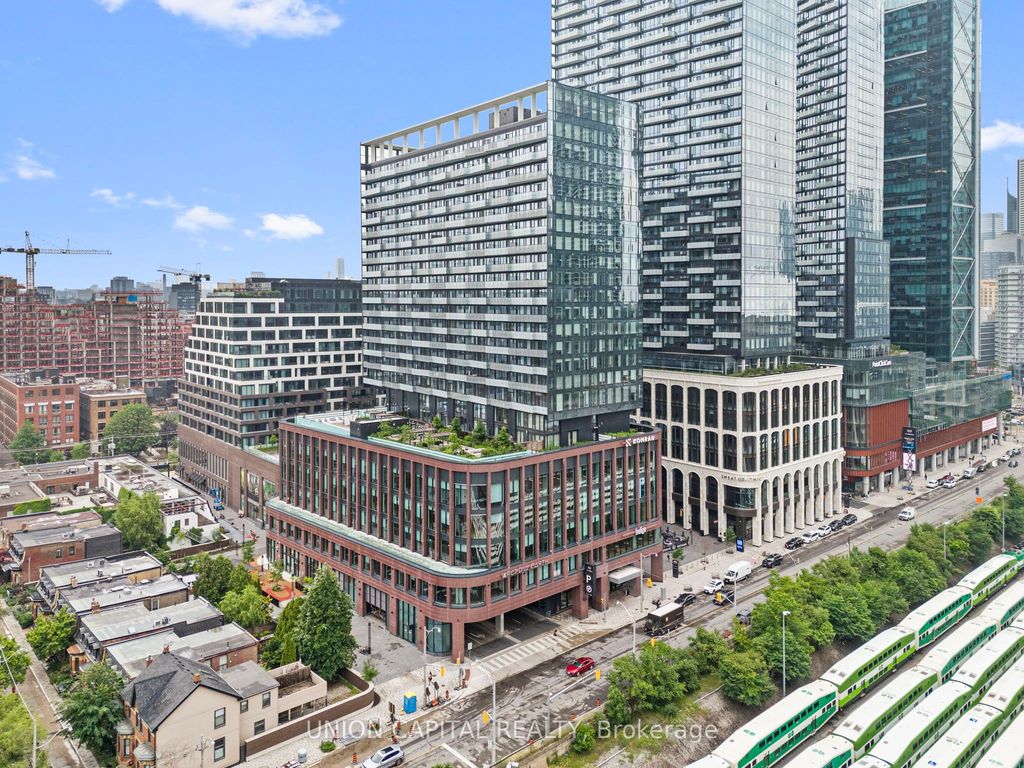 Photo of 480 Front Street W #1510, Toronto, ON M5V 0V5 (MLS # C12376950)