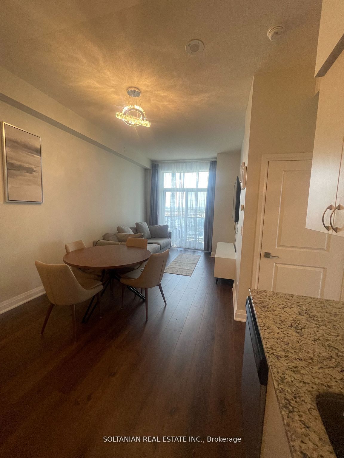 3600 Highway 7 Road N 702