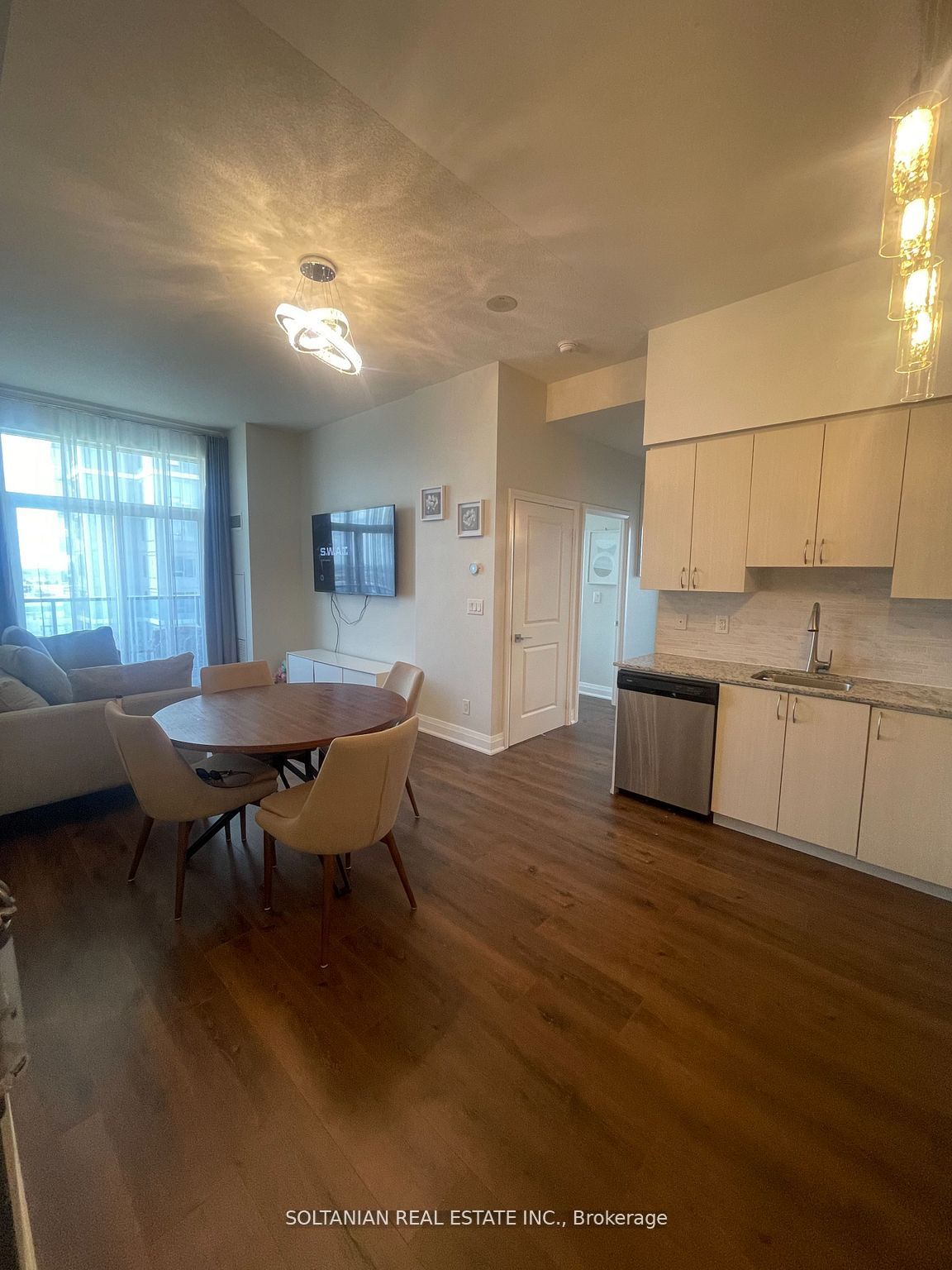 3600 Highway 7 Road N 702