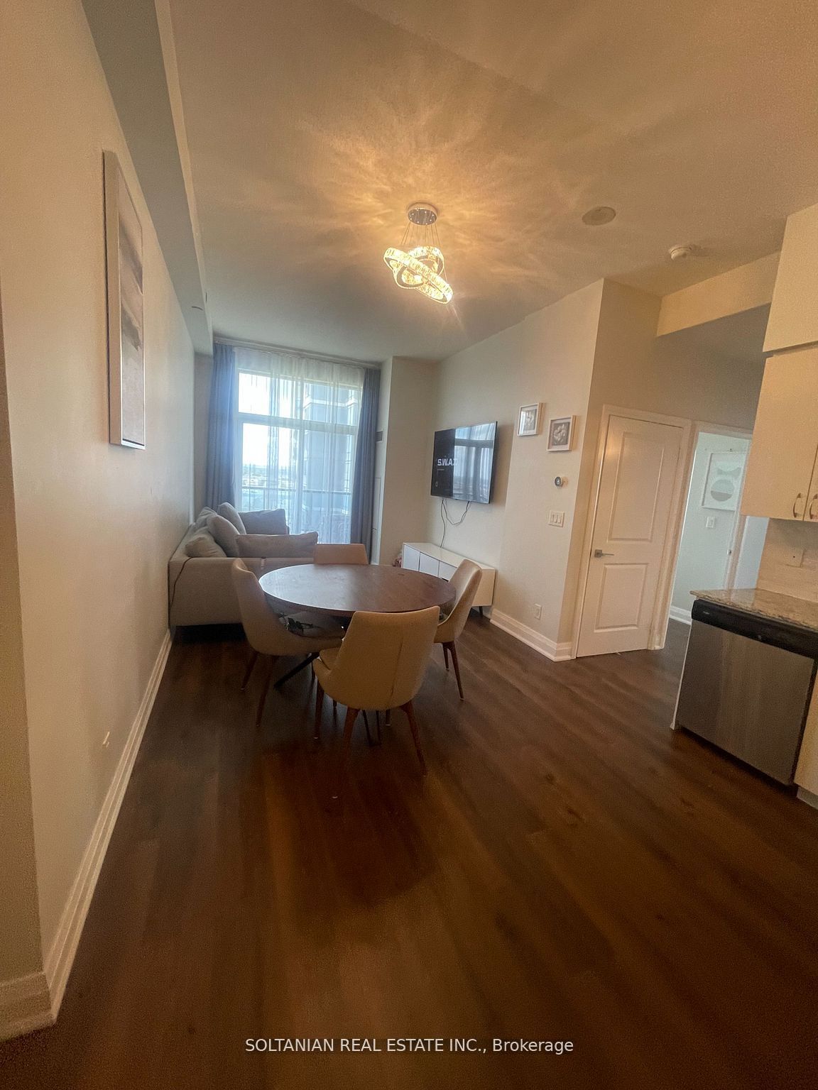 3600 Highway 7 Road N 702