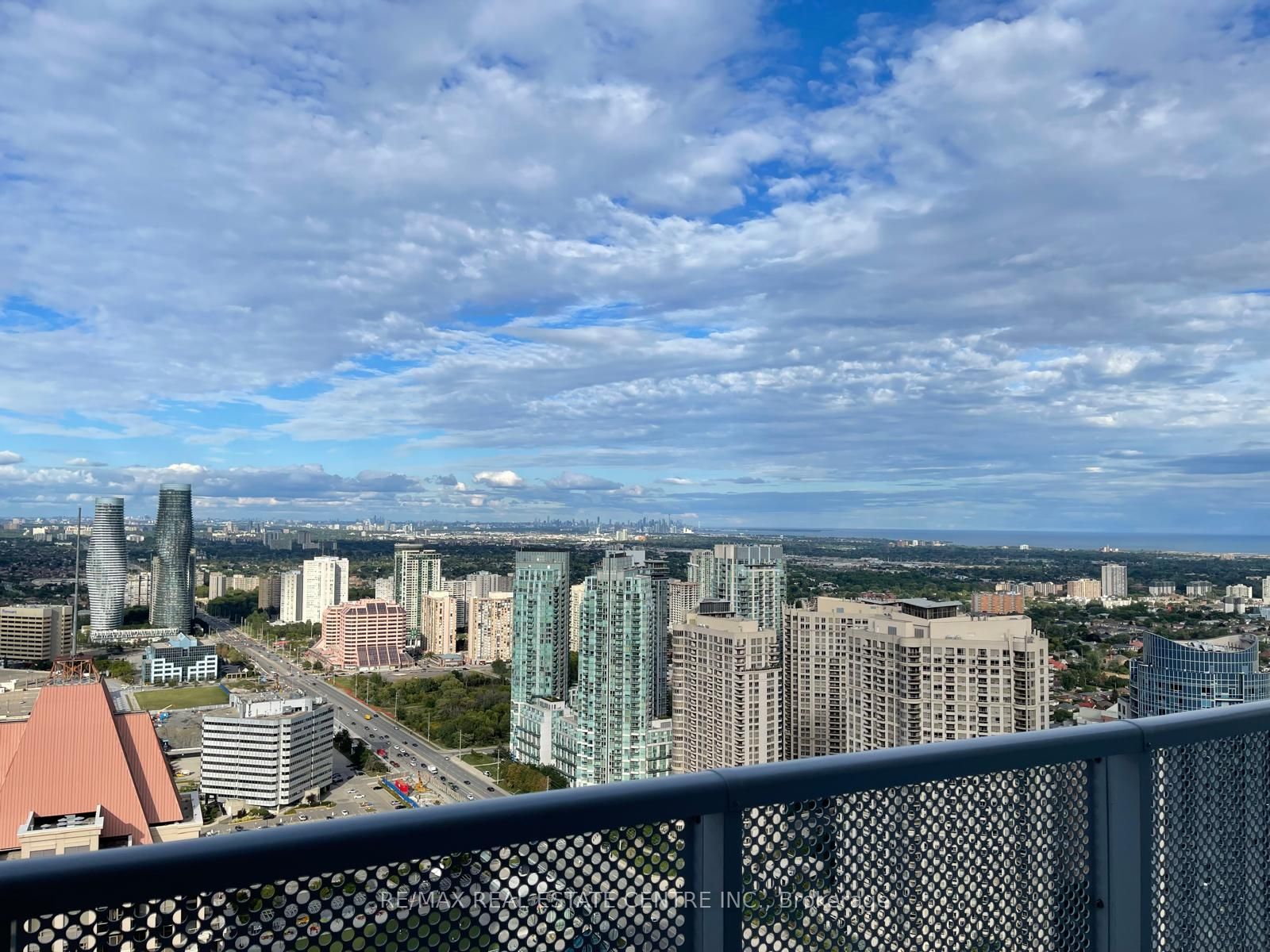 4065 Confederation Parkway 4308