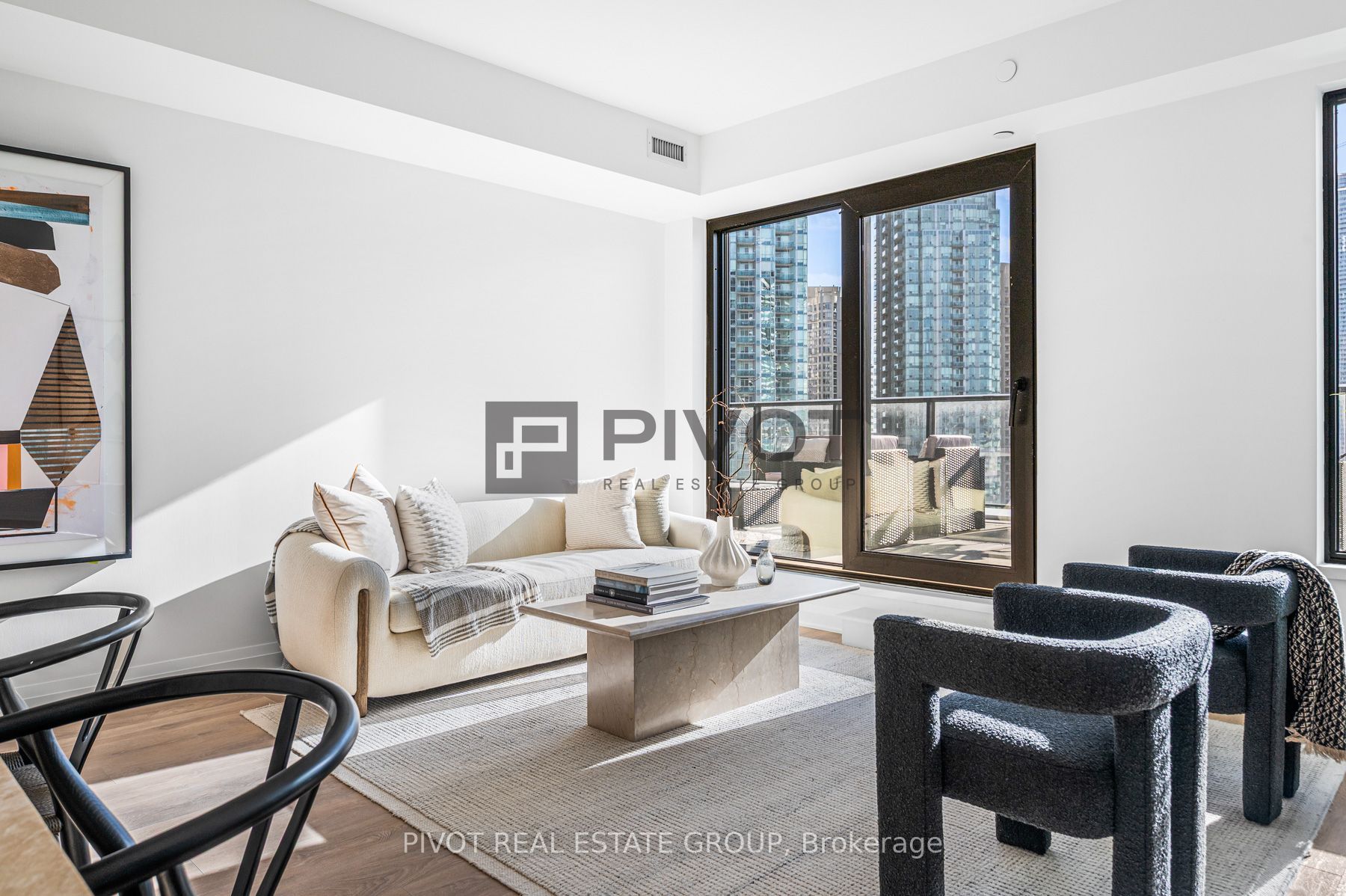 4015 The Exchange N/A 1307