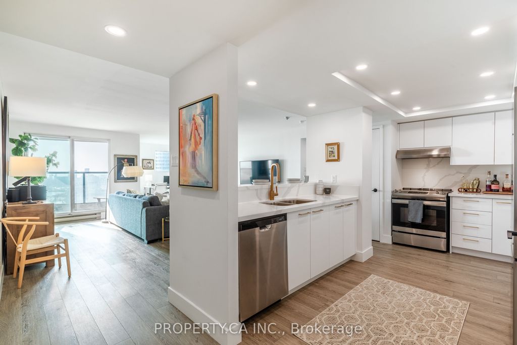 Photo of 77 Harbour Square #2212, Toronto, ON M5J 2S2 (MLS # C12838438)