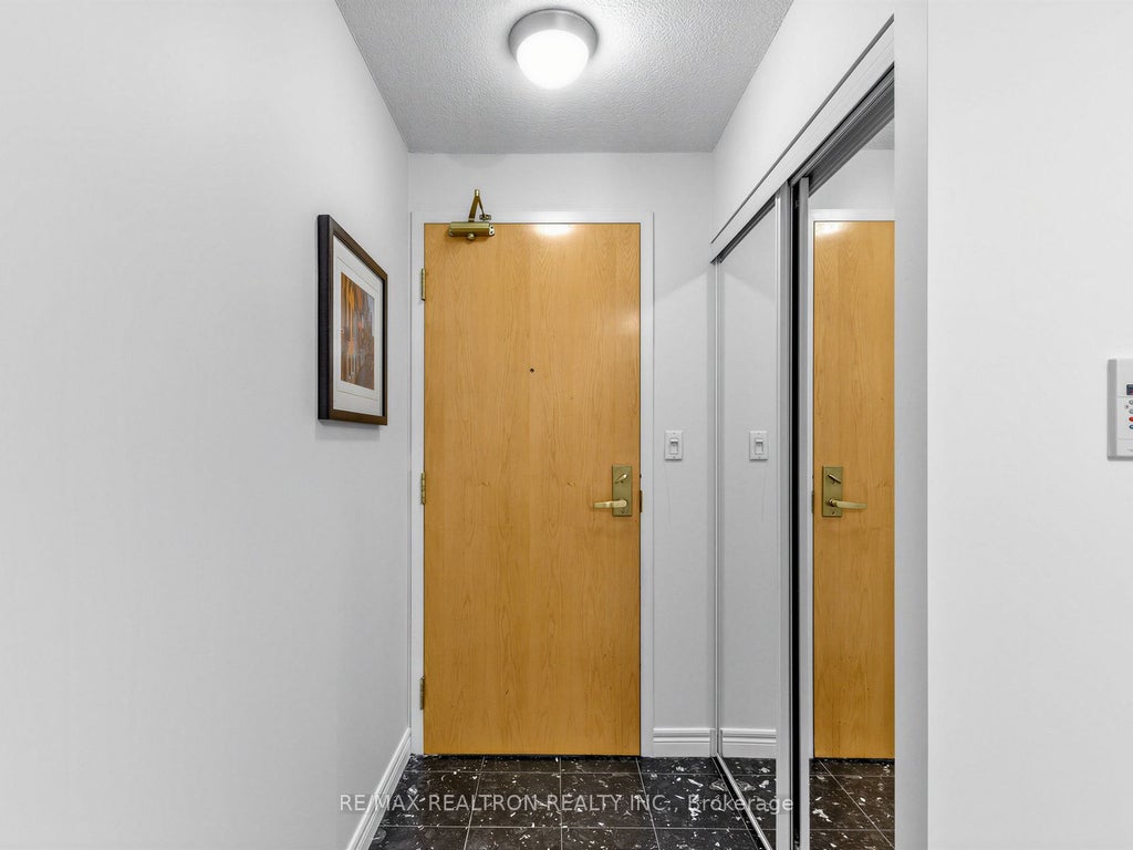 Photo of 43 Eglinton Avenue E #510, Toronto, ON M4P 1A5 (MLS # C13713188)
