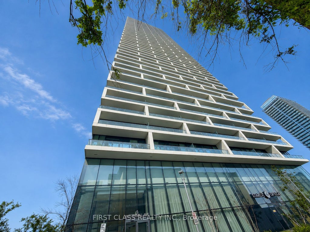 Photo of 5 Buttermill Avenue #2006, Vaughan, ON L4K 0J5 (MLS # N13654734)