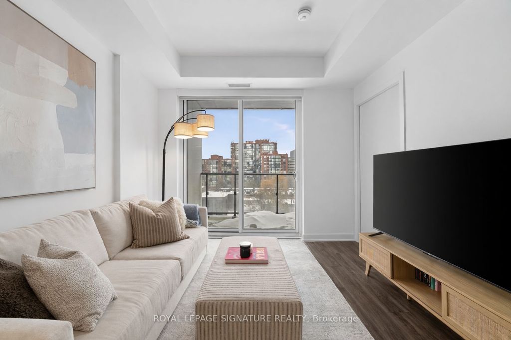 Photo of 9 Tecumseth Street #816, Toronto, ON M5V 3G4 (MLS # C12777888)