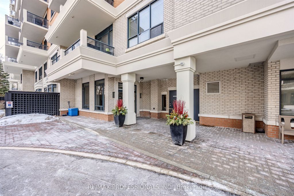 Photo of 2 Aberfoyle Crescent #1006, Toronto, ON M8X 2Z8 (MLS # W12845460)