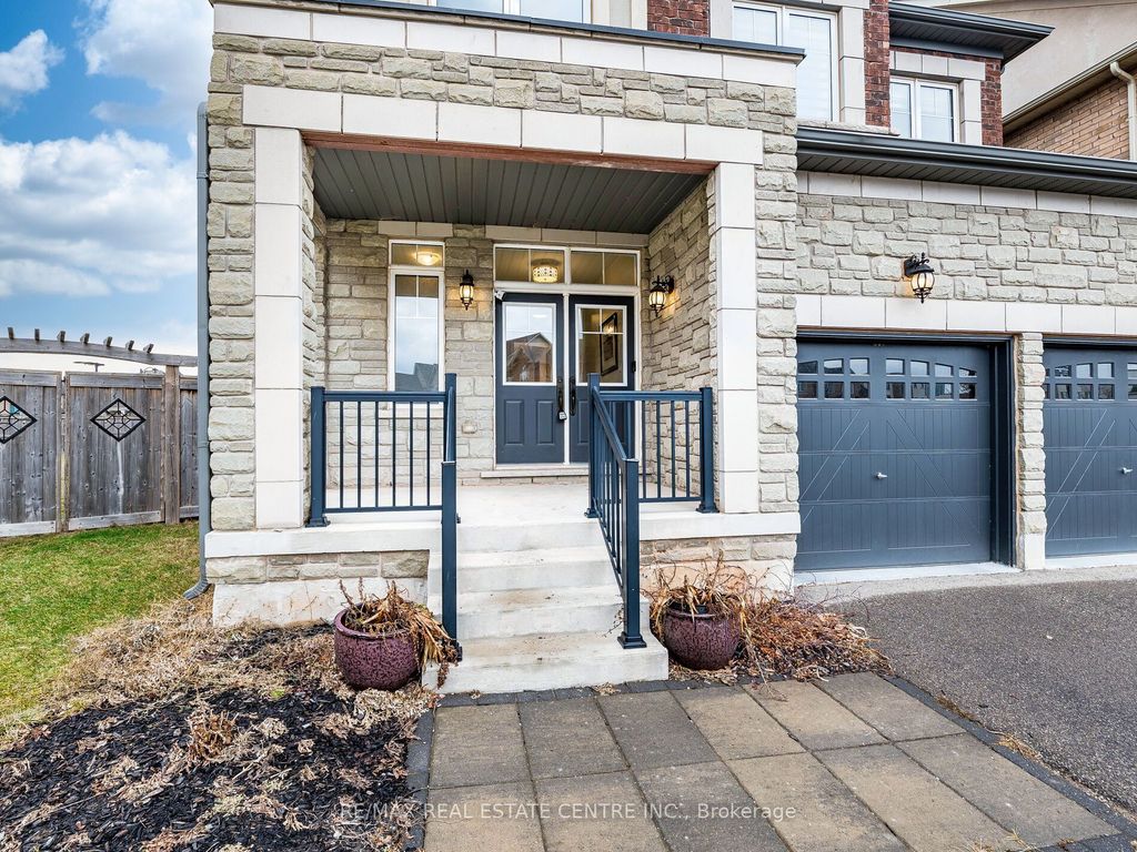 Photo of 3253 Mintwood Circle, Oakville, ON L6H 7C3 (MLS # W12699948)