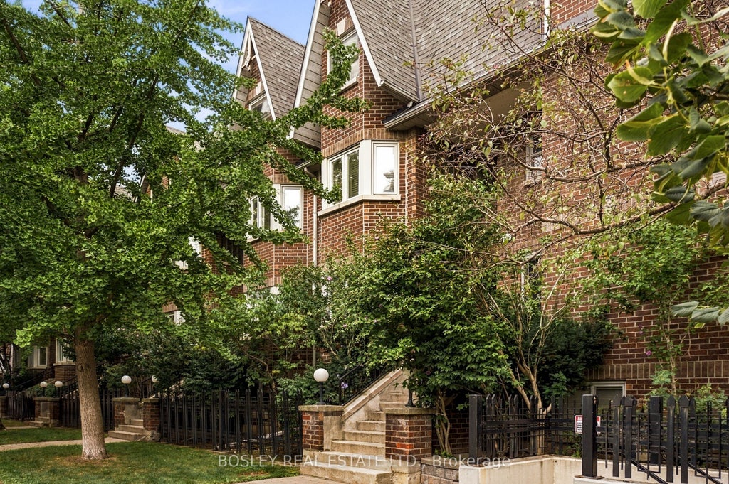 Photo of 2 Shank Street #2-B, Toronto, ON M6J 3T8 (MLS # C13810364)