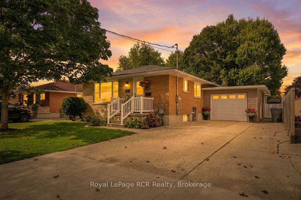 Photo of 275 Elm Avenue N, North Perth, ON N4W 3E9 (MLS # X13820706)