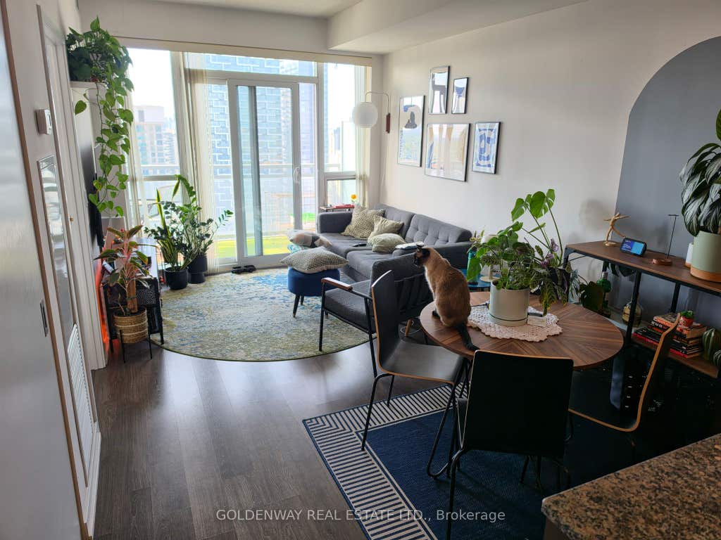 Photo of 89 Dunfield Avenue #2604, Toronto, ON M4S 0A4 (MLS # C13164664)