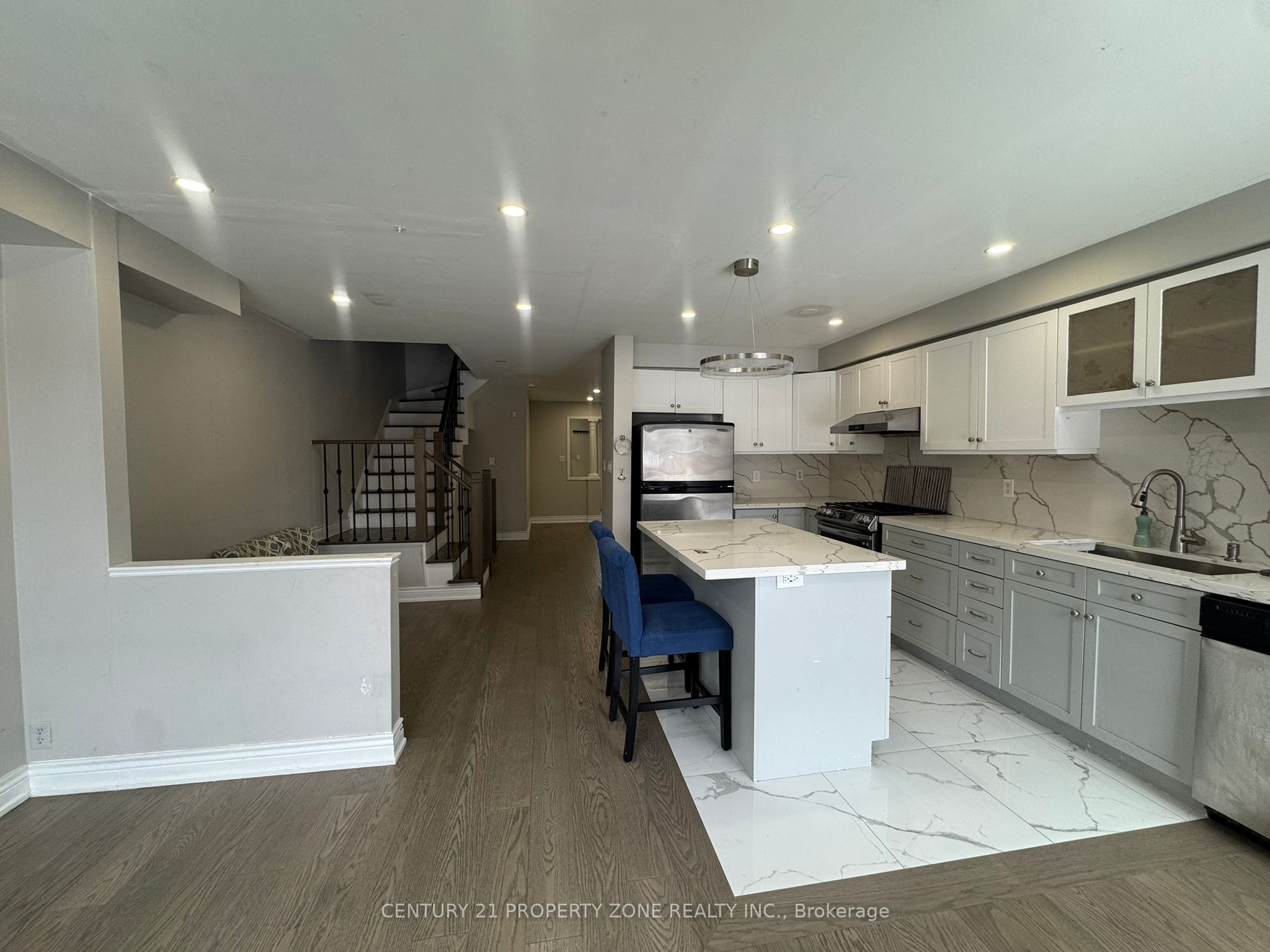 7695 Doverwood Drive