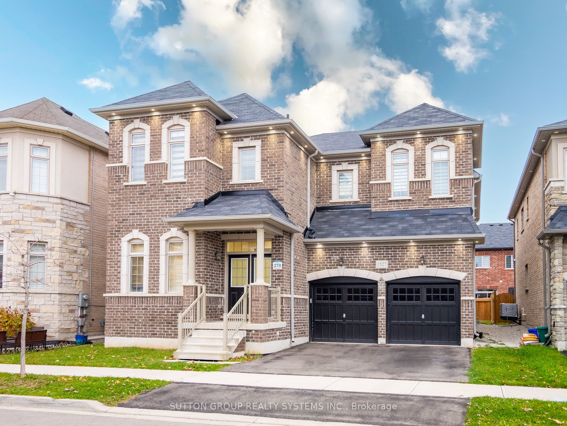 1527 Mendelson Heights