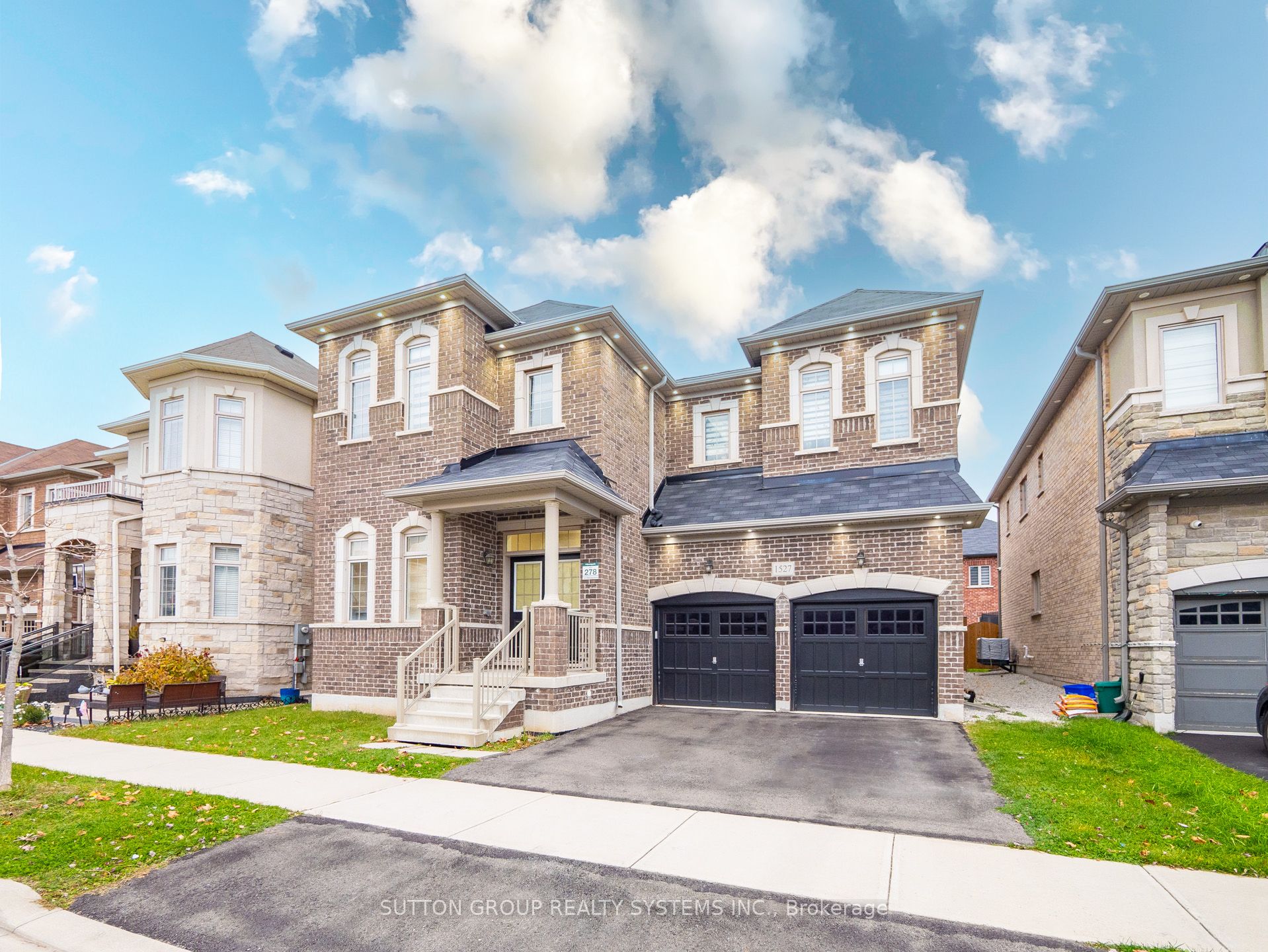1527 Mendelson Heights