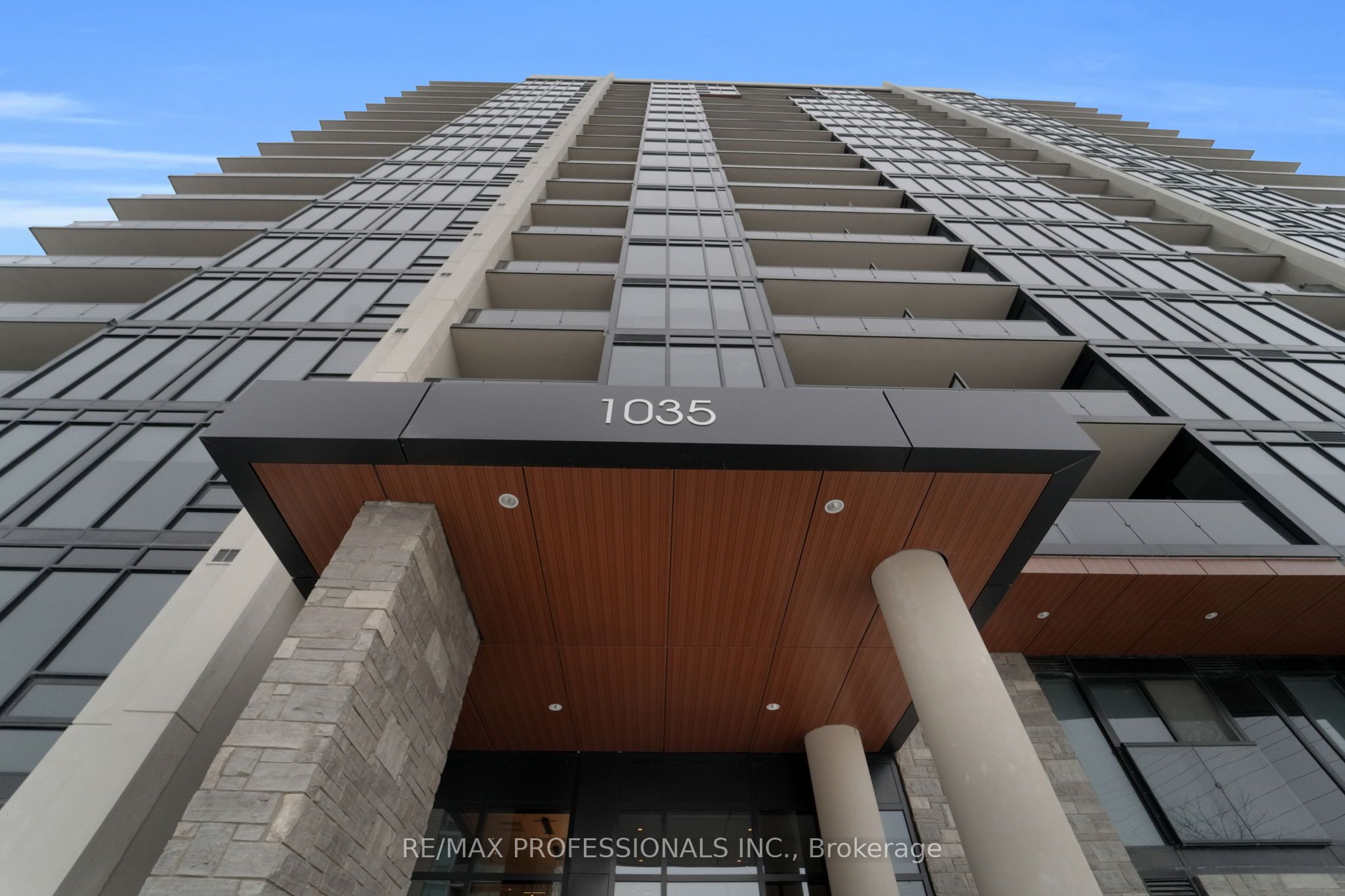 1035 Southdown Road 1402