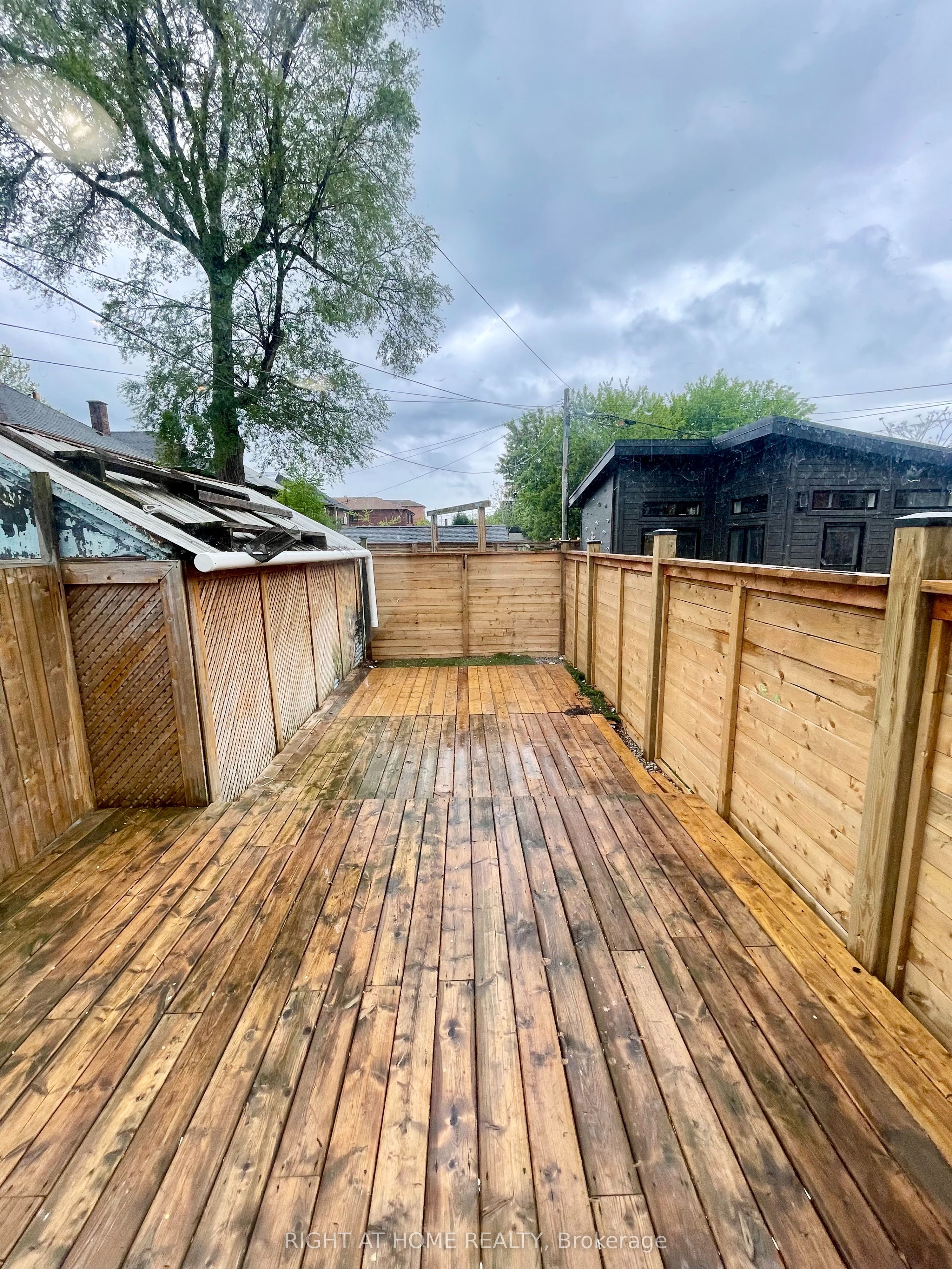 34 Woodington Avenue